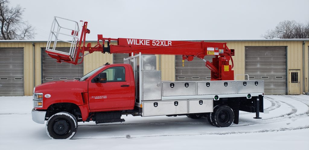 (SOLD) Wilkie model 52XLR on Chevy 5500HD