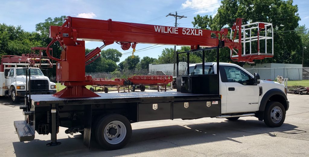 (SOLD) Wilkie 52XLR on Ford F-550 15 foot flat bed