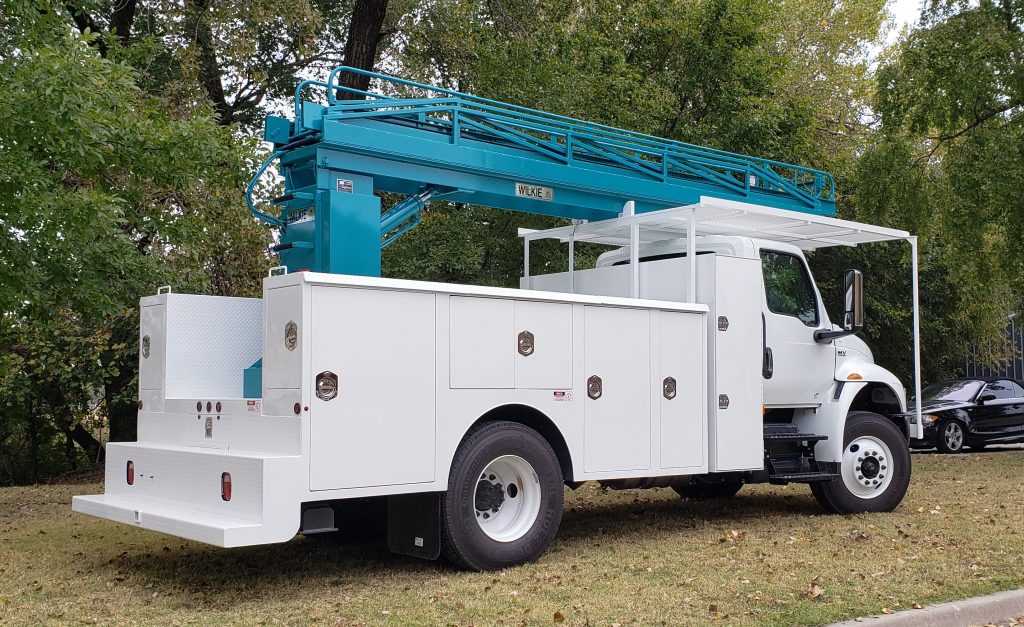 (SOLD) Wilkie model 60 service ladder on a custom body mounted on 2019 International MV SOLD