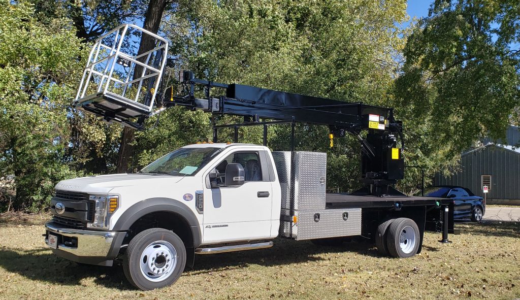 (SOLD) Wilkie 52XLR on 2019 Ford F-550 SOLD