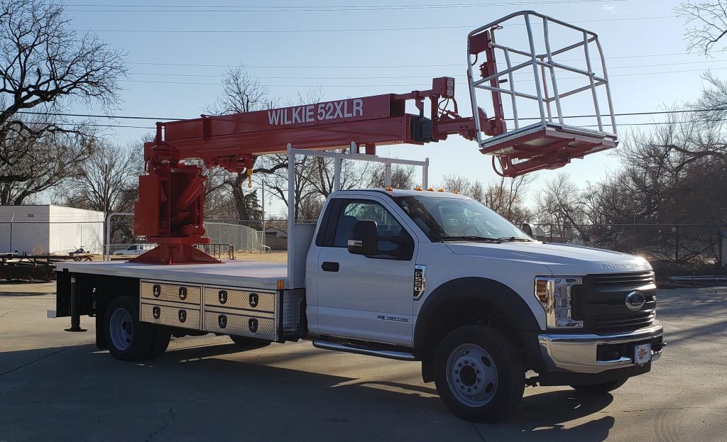 (SOLD) Mobile radar truck bed and outriggers