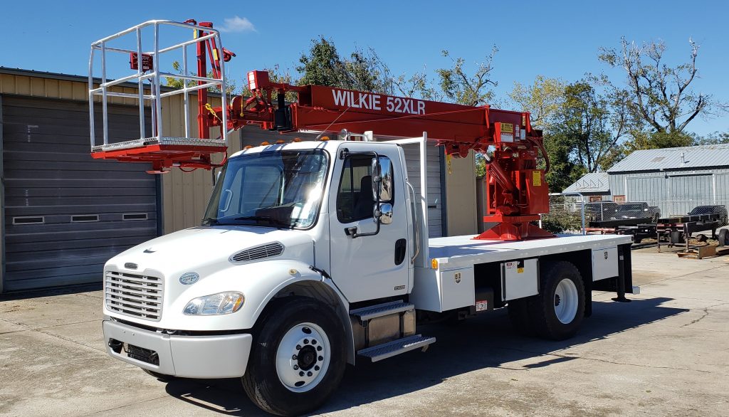 (SOLD) New Wilkie model 52XLR on 2009 Freightliner M2 – SOLD