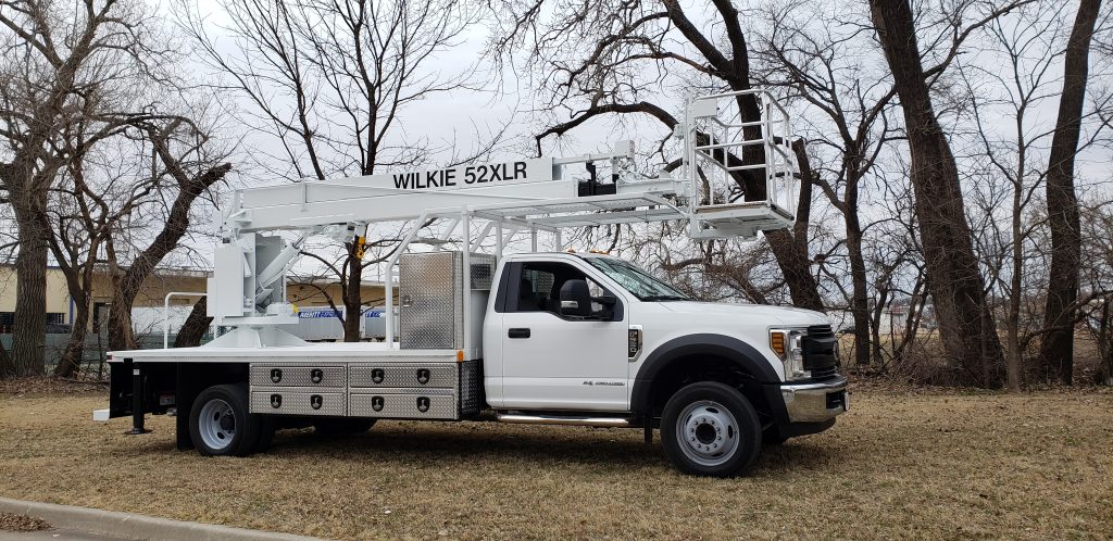 (SOLD) Wilkie model 52XLR on Ford F-550 SOLD